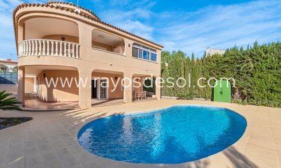 Villa - Herverkoop - Torrevieja - Los Balcones