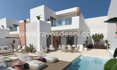 Villa - Obra nueva -  - 