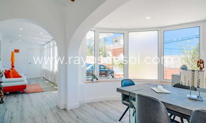 Villa - Resale - Calpe - JV-91133