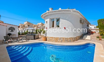 Villa - Resale - Ciudad Quesada/Rojales - CB-77648