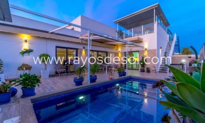 Villa - Resale - Daya Nueva - Daya Nueva