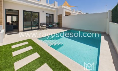 Villa - Resale - Dolores de Pacheco - Dolores de Pacheco