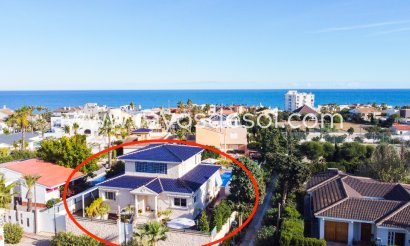 Villa - Resale - La Mata - La Mata