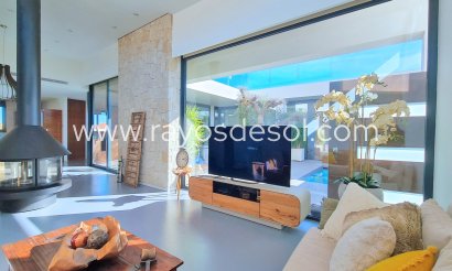 Villa - Resale - Los Alcazares - MI-75623