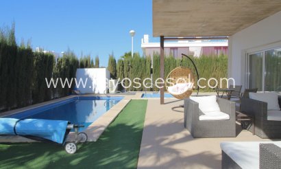 Villa - Resale - Mar de Cristal - Mar de Cristal