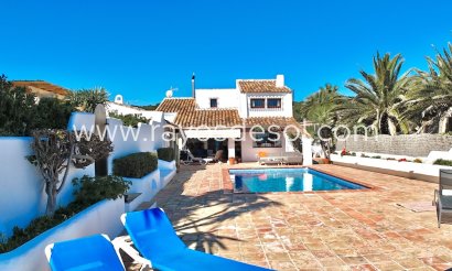 Villa - Resale - Moraira - El Andragó