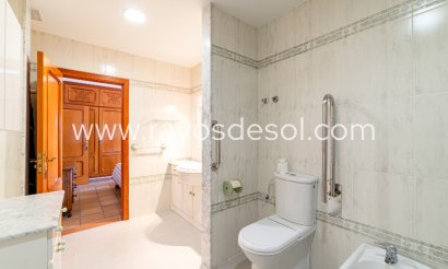 Villa - Resale - Orihuela Costa - Campoamor