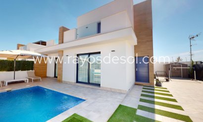 Villa - Resale - Roldan - PUP-64676