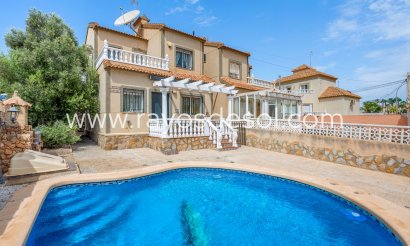 Villa - Reventa - Orihuela Costa - El Galan
