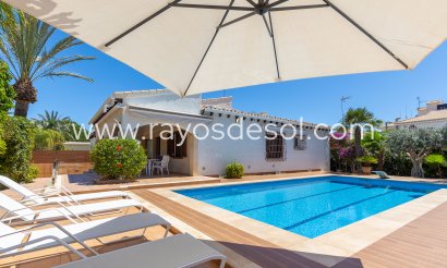 Villa - Reventa - Orihuela Costa - Orihuela