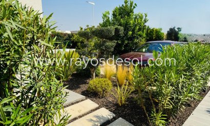 Villa - Wiederverkauf - Algorfa - La Finca Golf