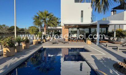 Villa - Wiederverkauf - Algorfa - La Finca Golf