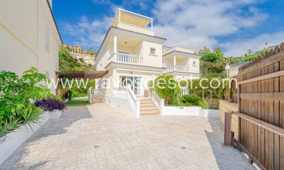 Villa - Wiederverkauf - Alicante - El Campello