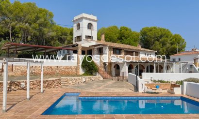 Villa - Wiederverkauf - Benissa - La Fustera