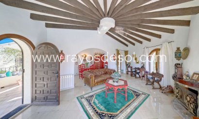 Villa - Wiederverkauf - Calpe - Calpe