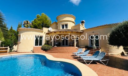 Villa - Wiederverkauf - Moraira - SV-24496
