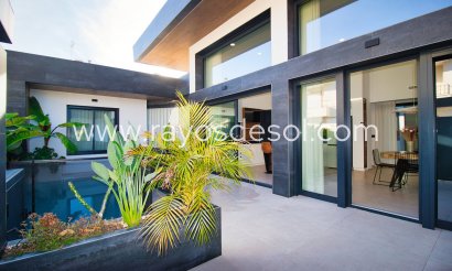 Villa - Wiederverkauf - Pilar de la Horadada - MI-74588