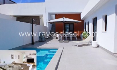 Villa - Wiederverkauf - Santiago de la Ribera - San Javier