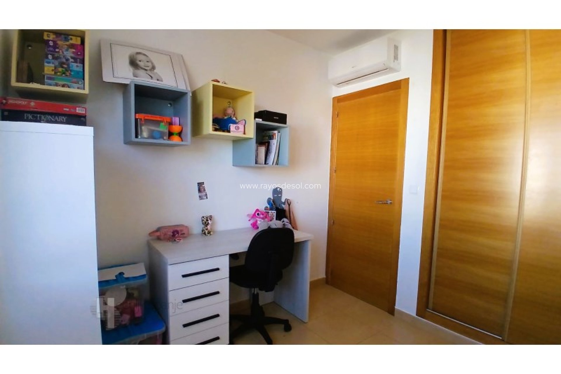 Wiederverkauf - Appartement - Roldan