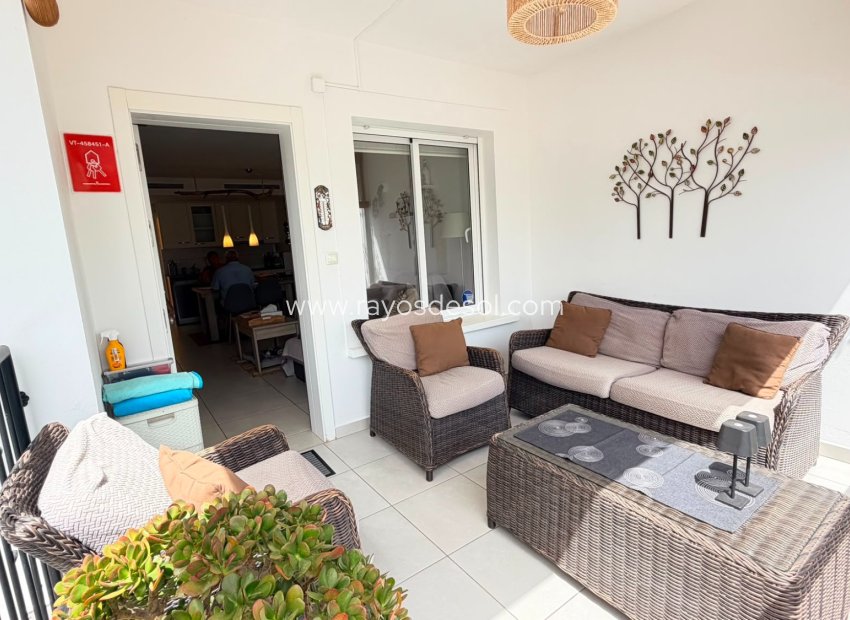 Wiederverkauf - Appartement - Torrevieja - Aguas Nuevas