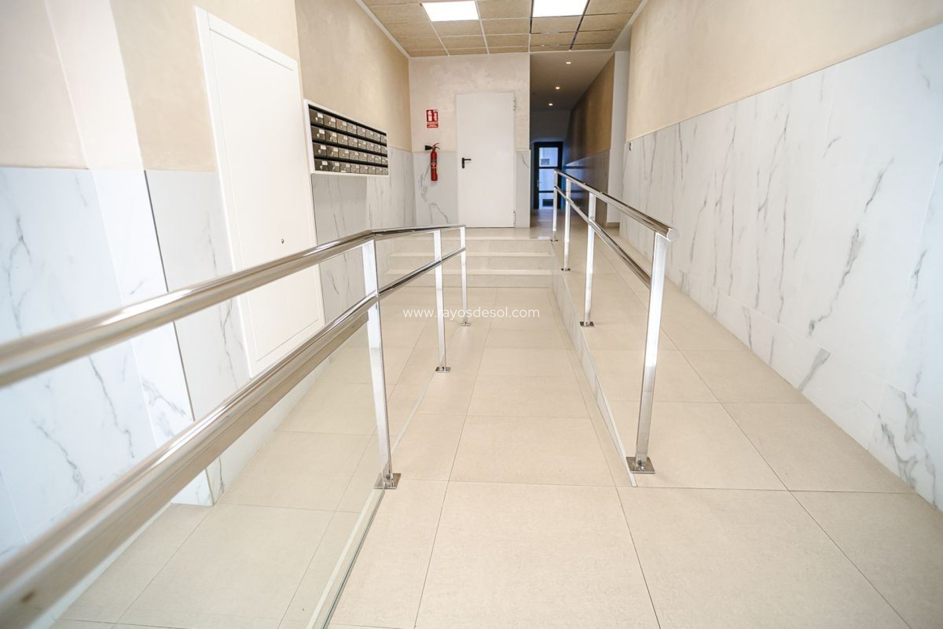 Wiederverkauf - Appartement - Torrevieja - Calas Blancas