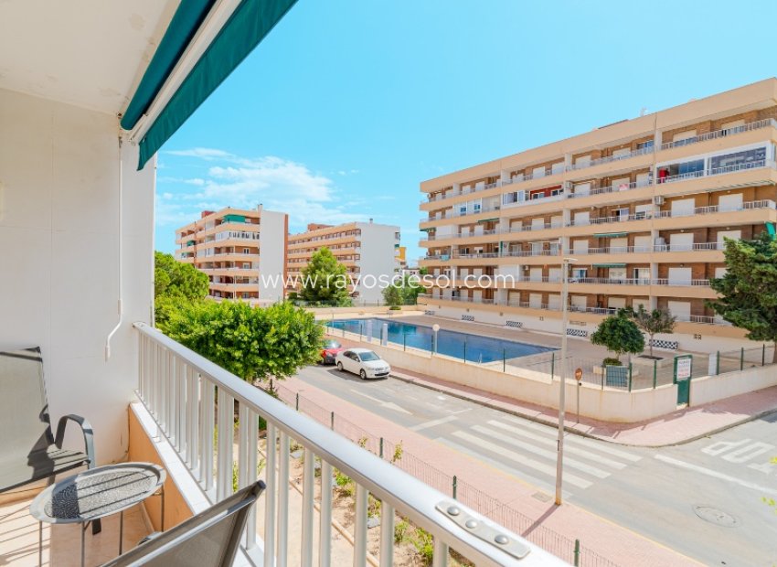 Wiederverkauf - Appartement - Torrevieja - Punta Prima