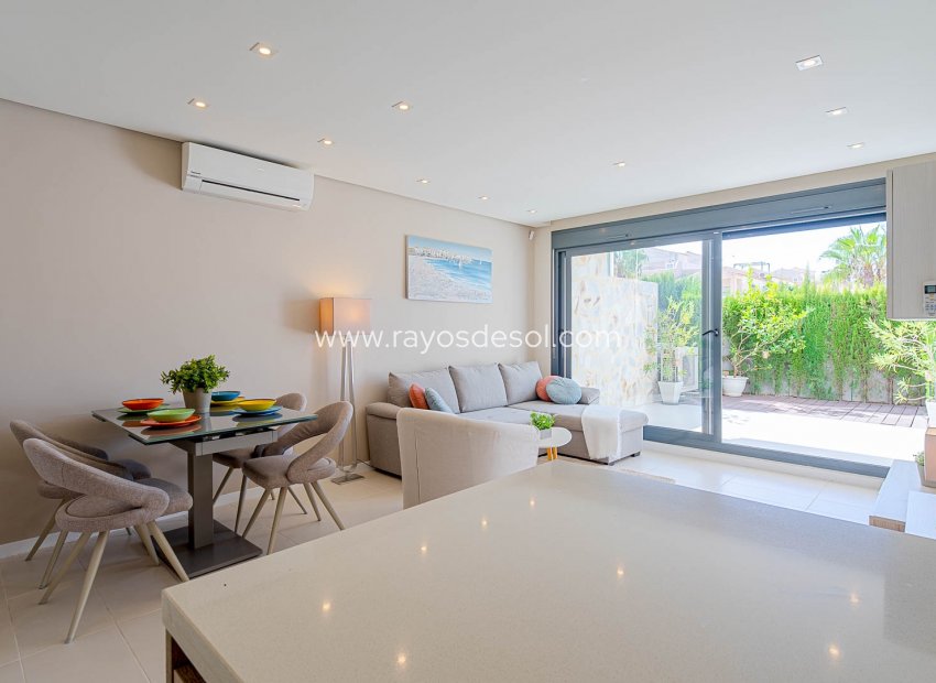 Wiederverkauf - Appartement - Torrevieja - Punta Prima