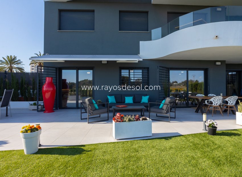 Wiederverkauf - Appartement - Torrevieja - Rocio del Mar