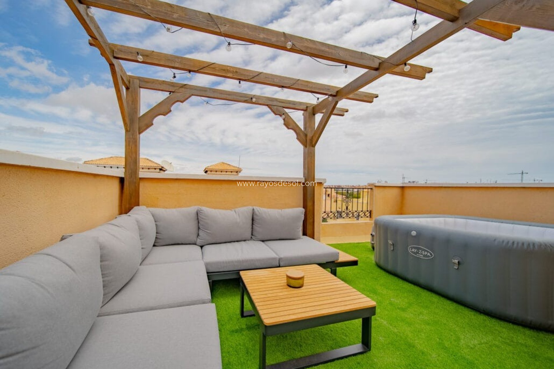 Wiederverkauf - Haus - Orihuela Costa - PAU 26