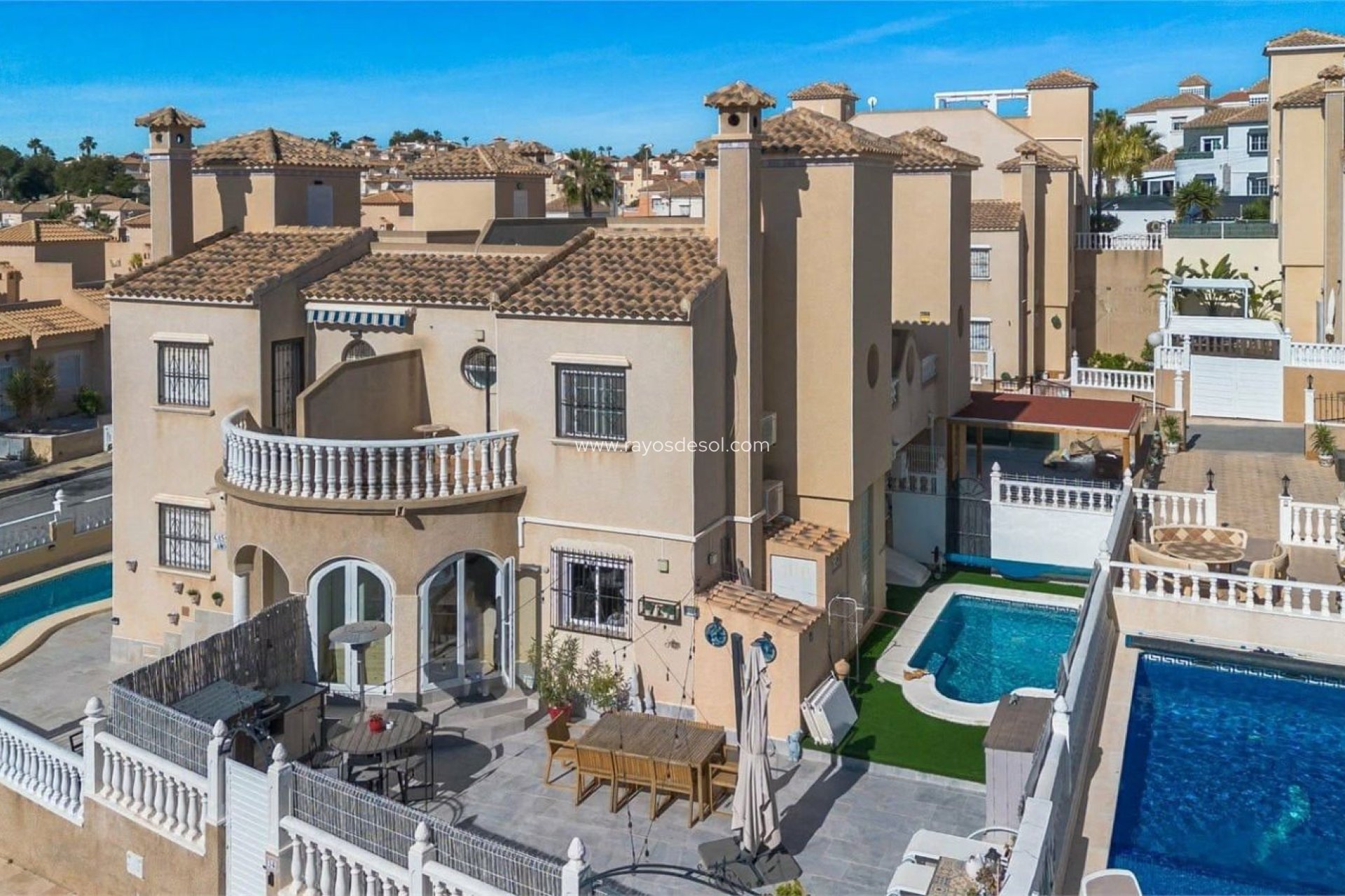 Wiederverkauf - Haus - Orihuela Costa - Villamartin