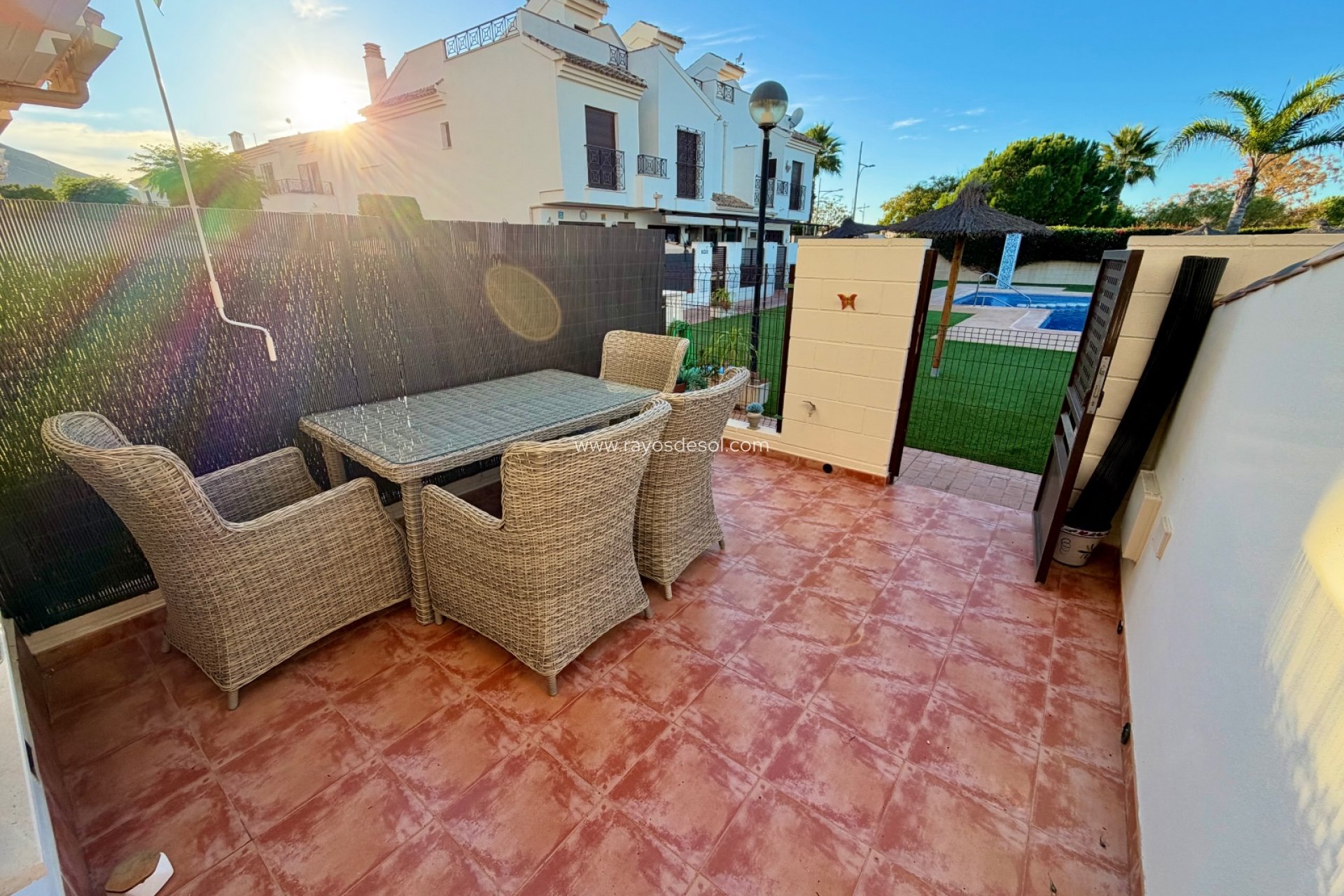 Wiederverkauf - Haus - San Cayetano