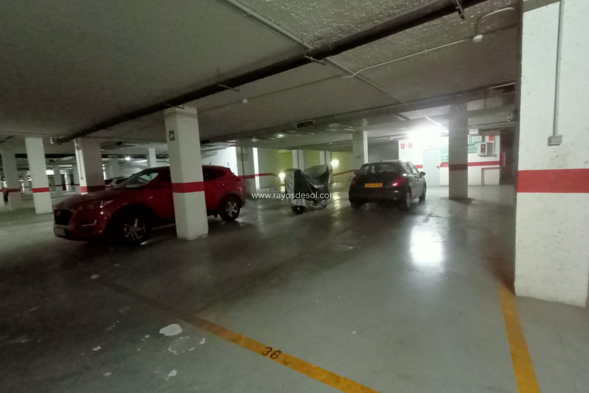 Wiederverkauf - Parkplatz / Garage - Calpe