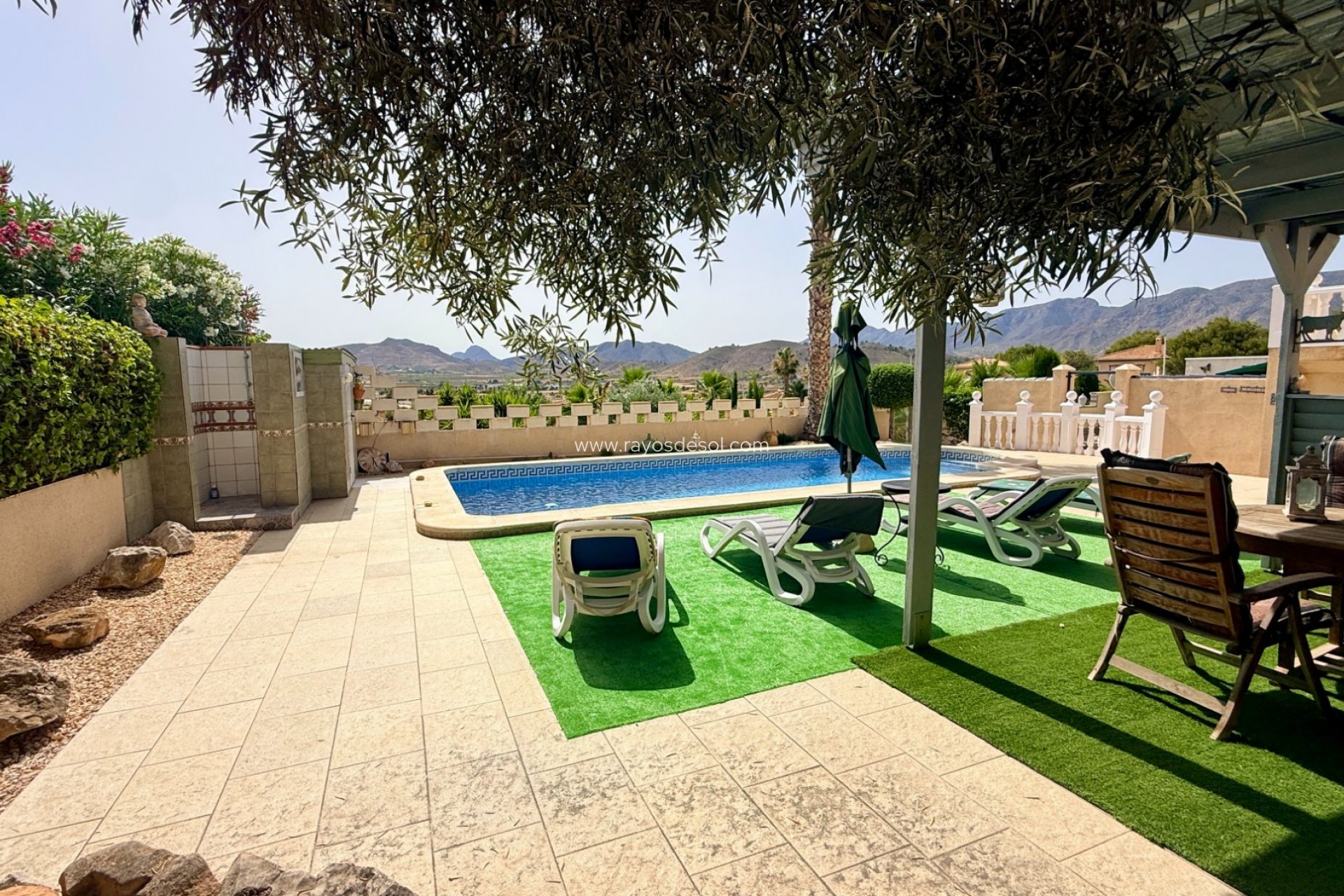 Wiederverkauf - Villa - Hondón de las Nieves