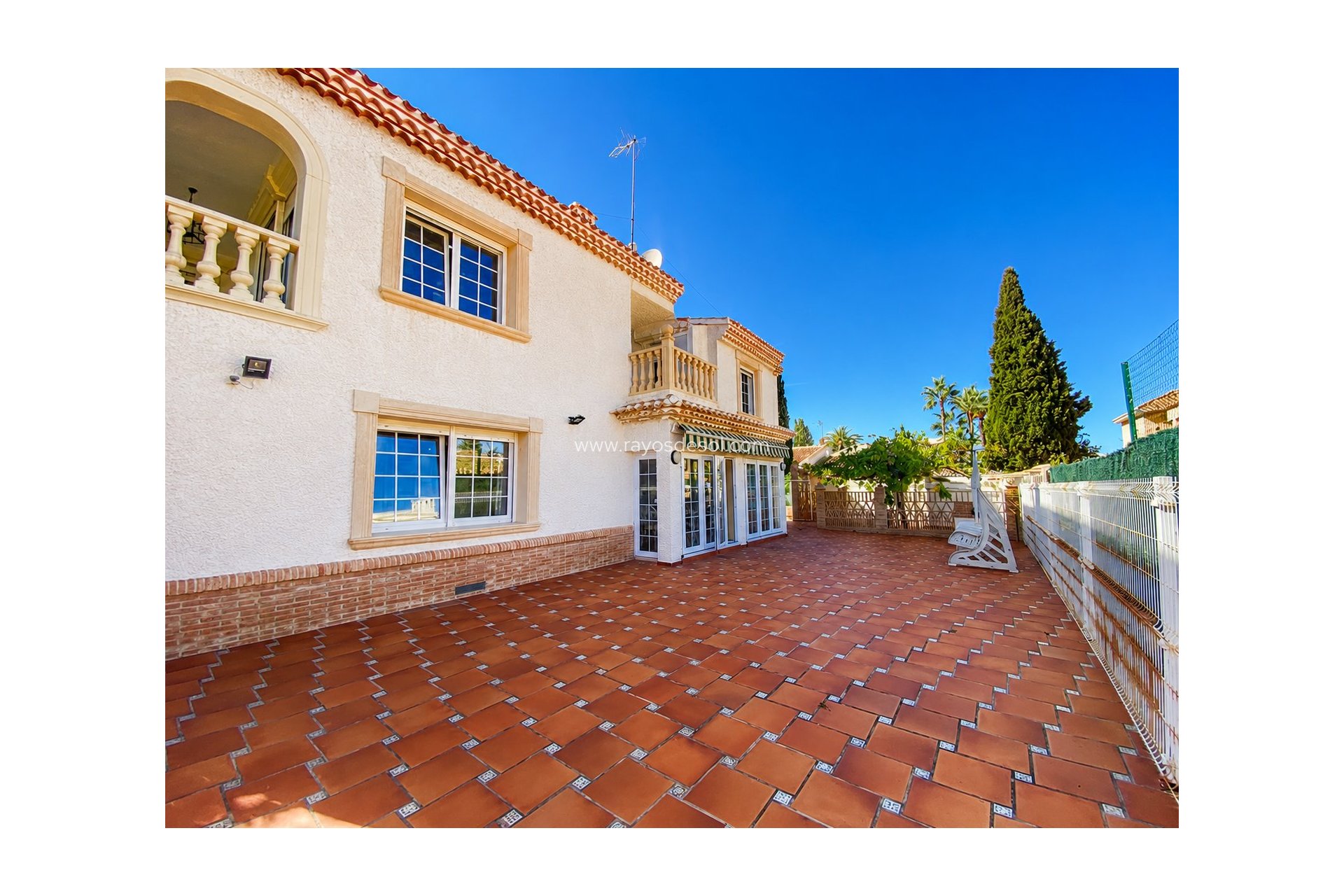 Wiederverkauf - Villa - Orihuela Costa - Cabo Roig