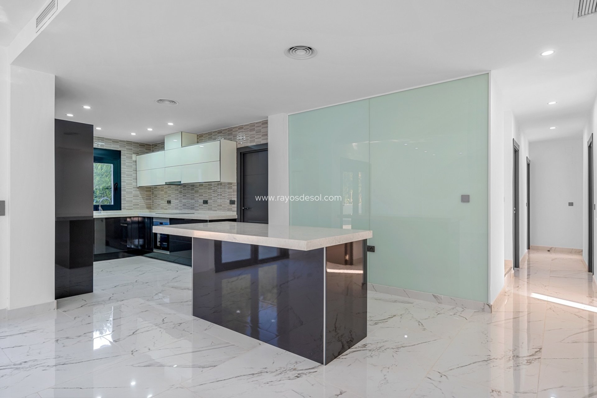 Wiederverkauf - Villa - Orihuela Costa - Campoamor