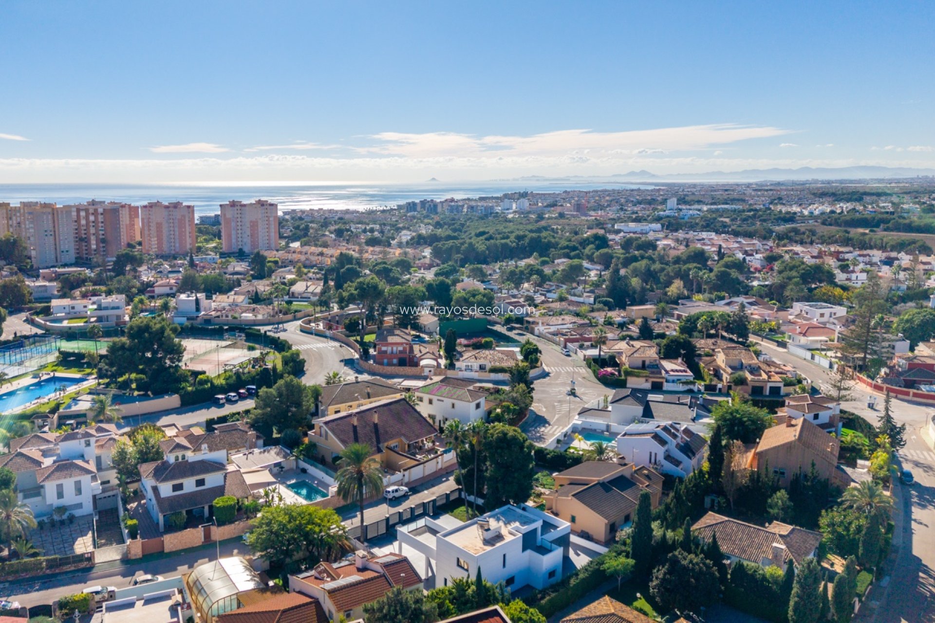 Wiederverkauf - Villa - Orihuela Costa - Campoamor