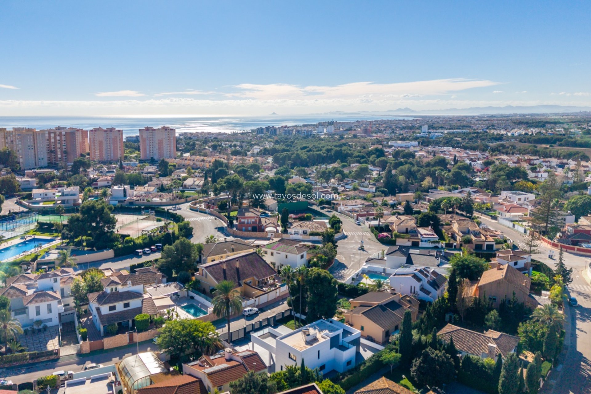 Wiederverkauf - Villa - Orihuela Costa - Campoamor