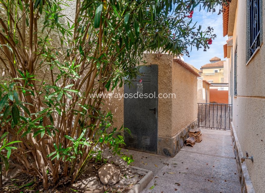 Wiederverkauf - Villa - Orihuela Costa - El Galan