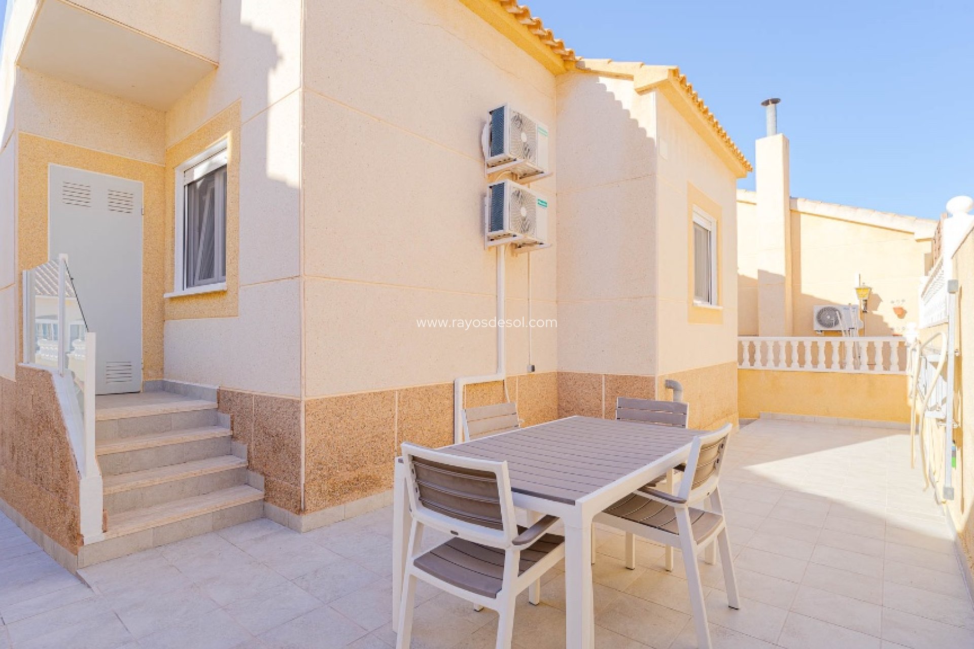 Wiederverkauf - Villa - Orihuela Costa - Los Altos