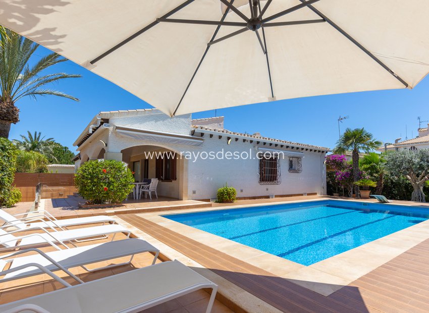 Wiederverkauf - Villa - Orihuela Costa - Orihuela