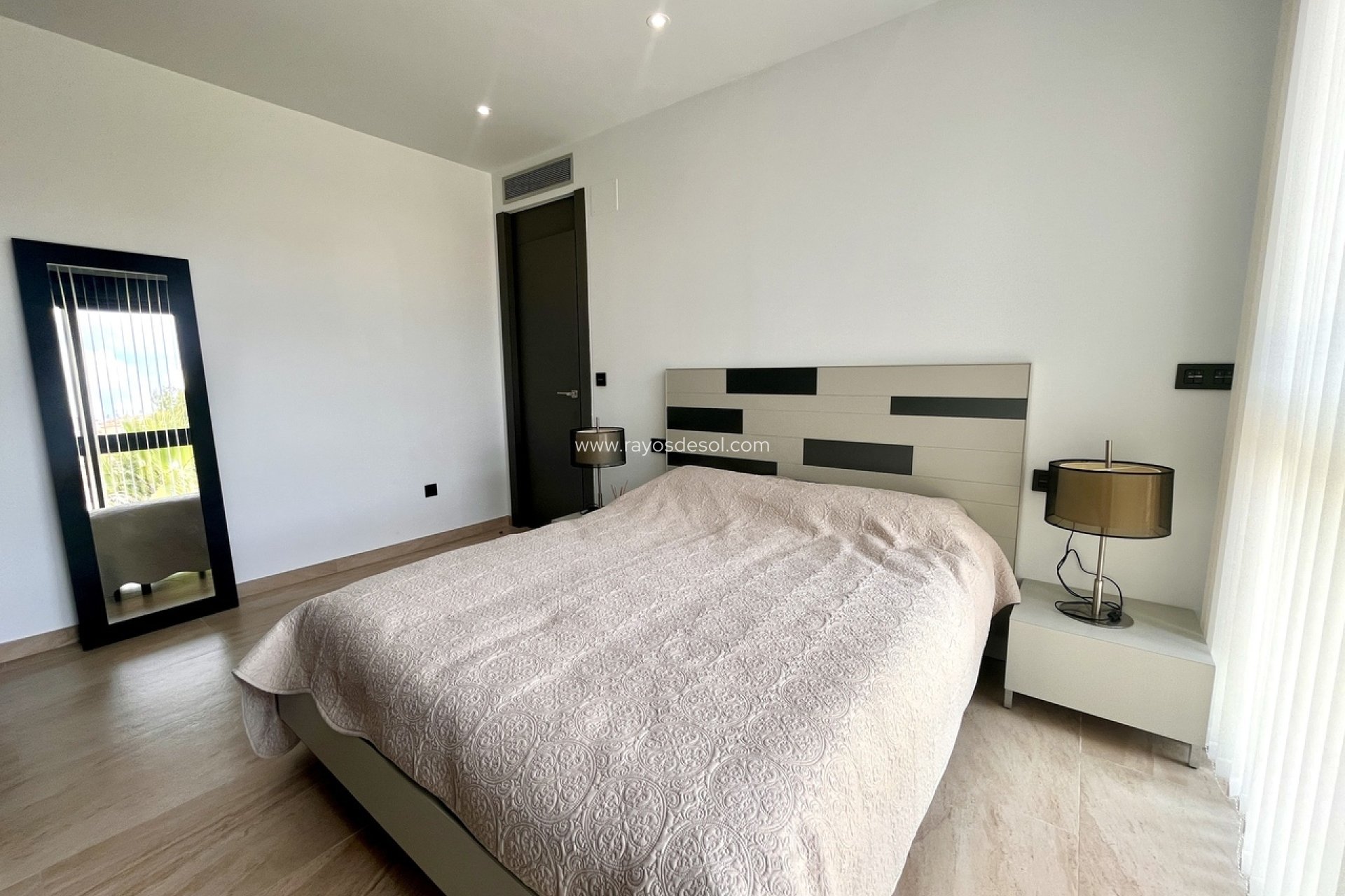 Wiederverkauf - Villa - Orihuela Costa - Villamartín