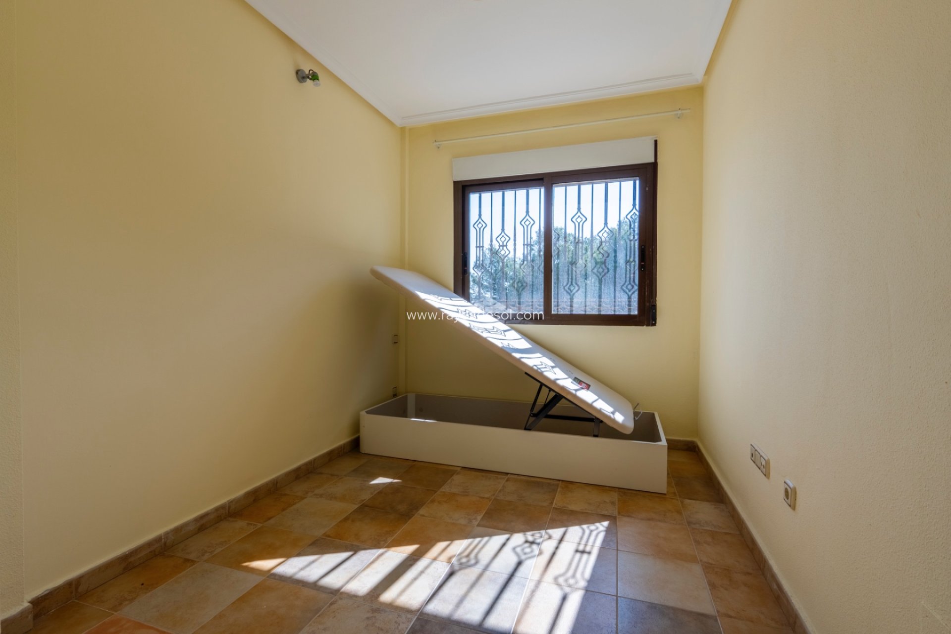 Wiederverkauf - Villa - Orihuela Costa - Villamartin