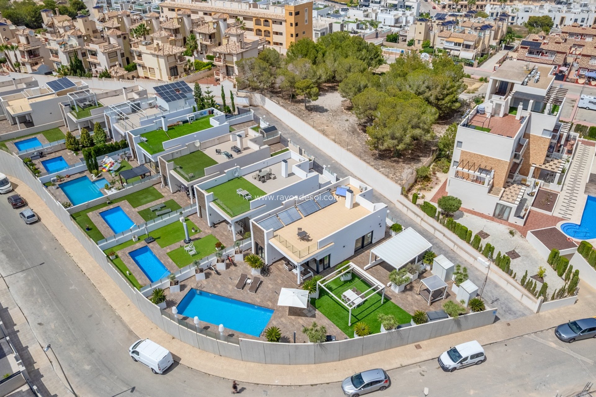 Wiederverkauf - Villa - Orihuela Costa - Villamartín