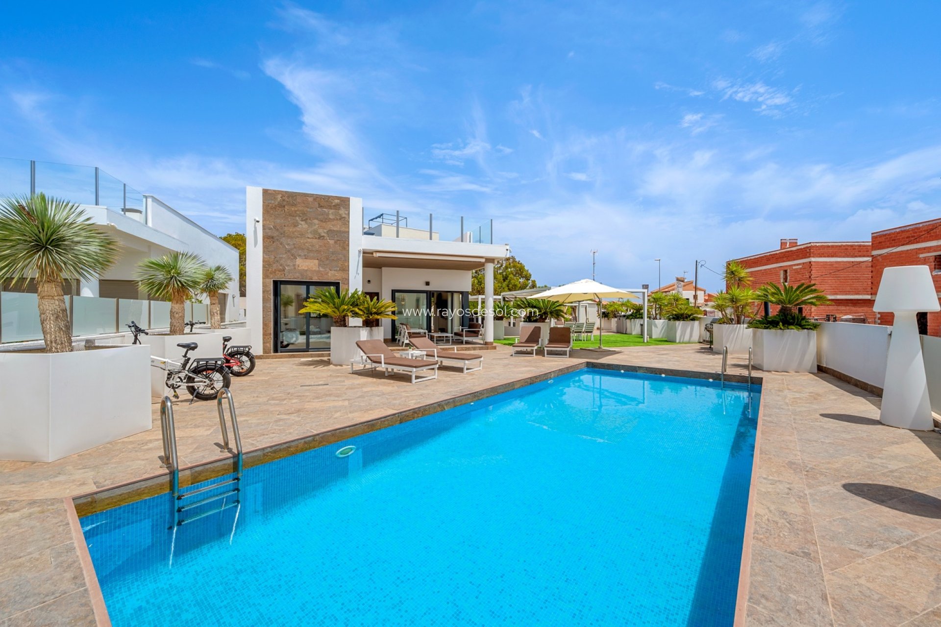 Wiederverkauf - Villa - Orihuela Costa - Villamartín