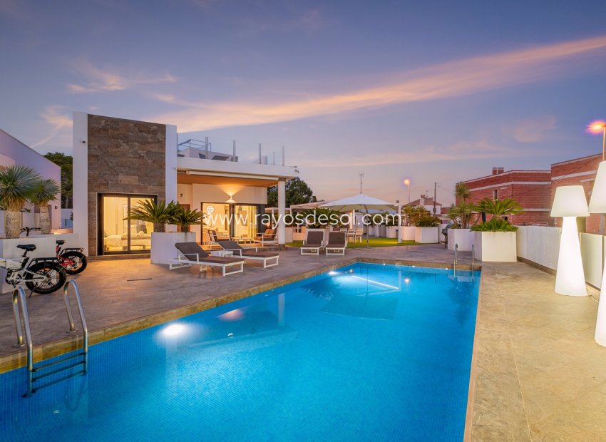 Wiederverkauf - Villa - Orihuela Costa - Villamartín
