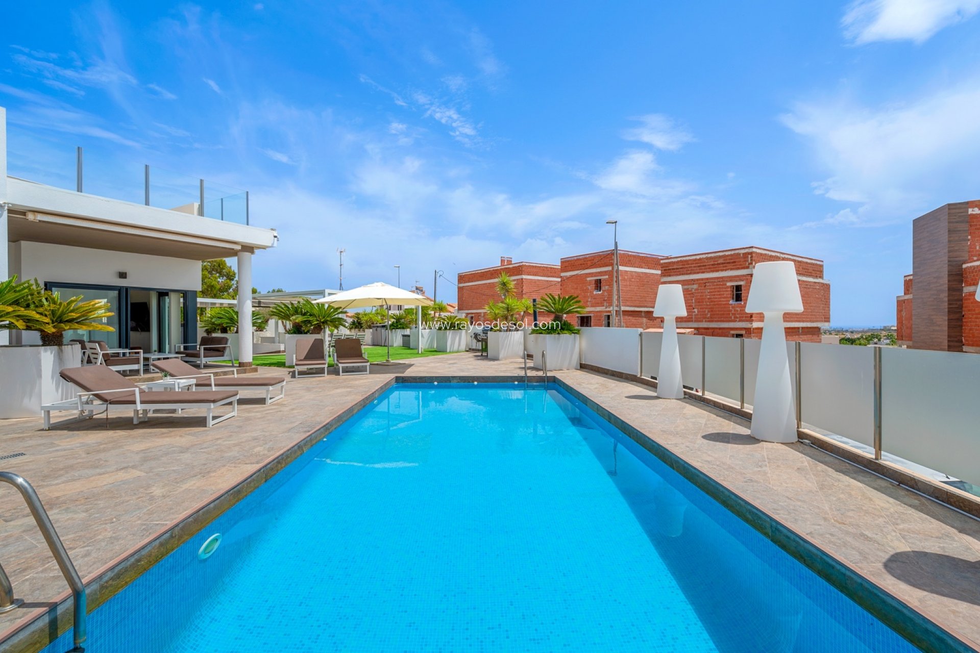 Wiederverkauf - Villa - Orihuela Costa - Villamartín