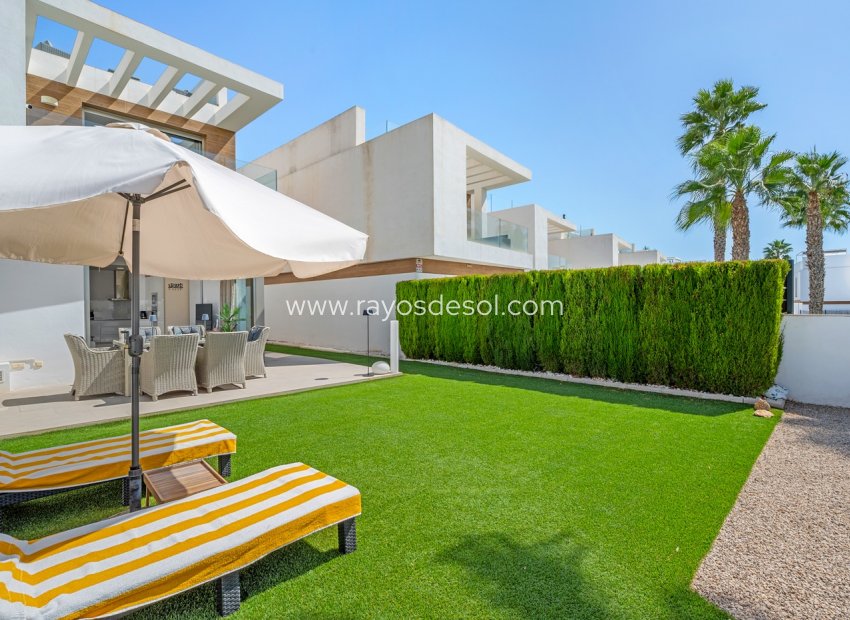 Wiederverkauf - Villa - Orihuela Costa - Villamartín