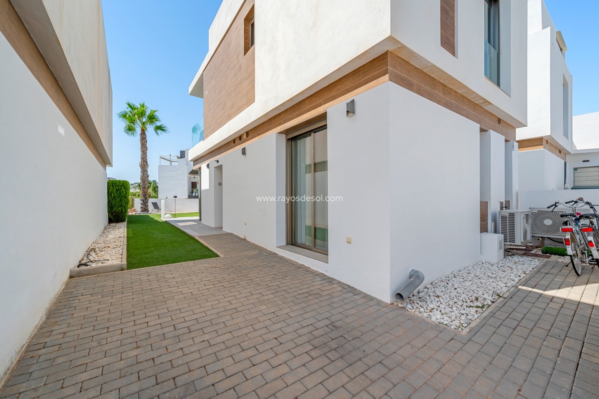 Wiederverkauf - Villa - Orihuela Costa - Villamartín