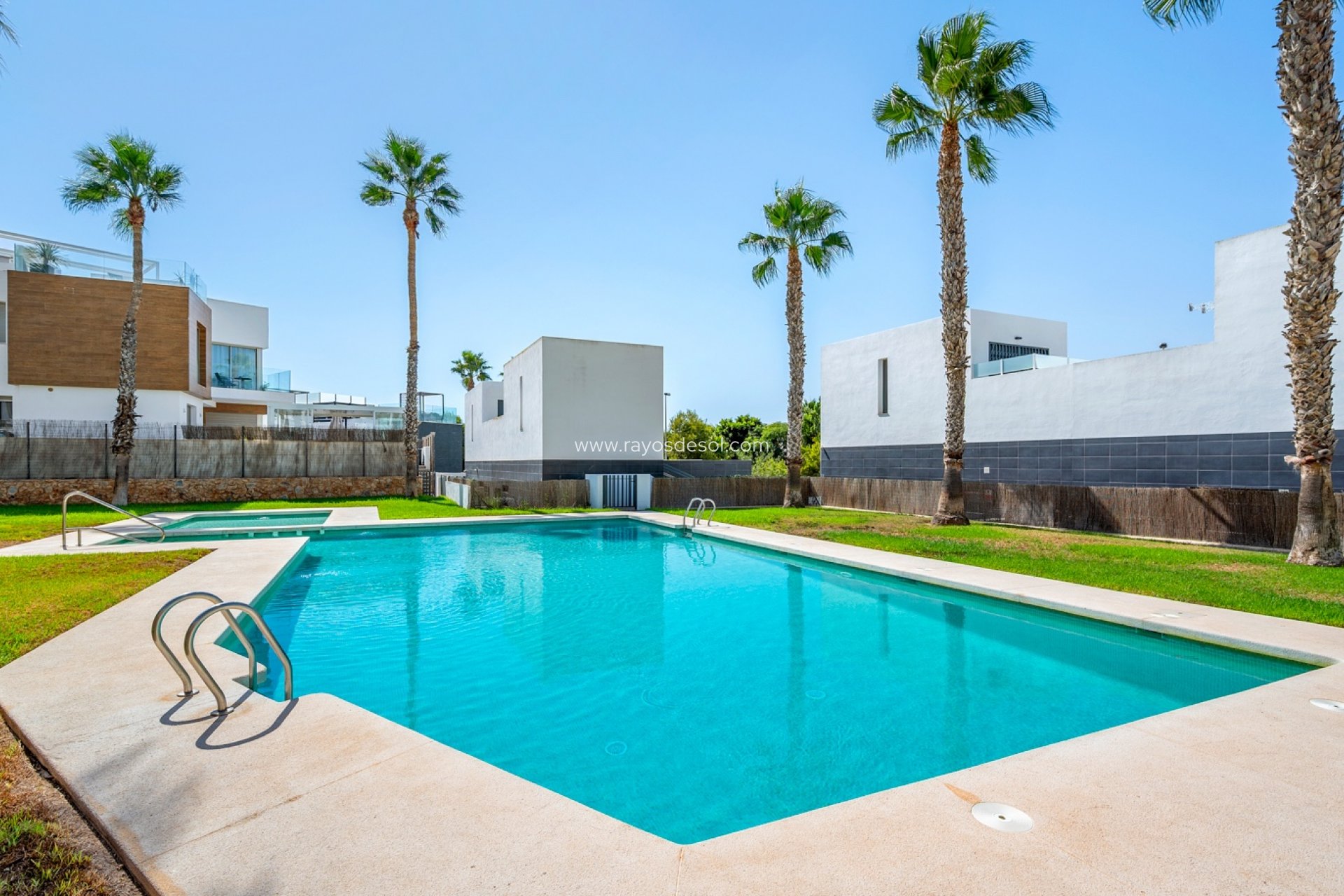Wiederverkauf - Villa - Orihuela Costa - Villamartín