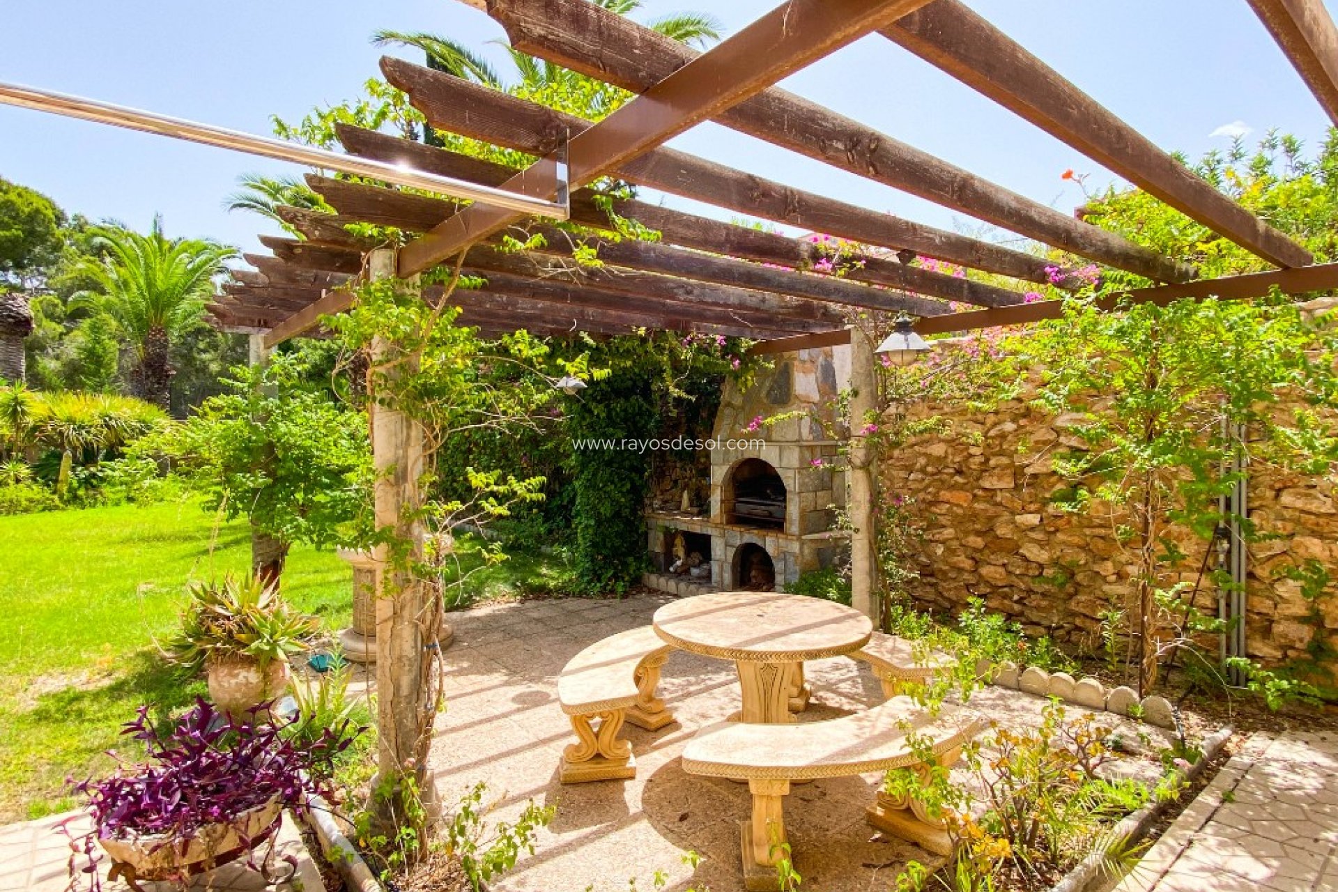 Wiederverkauf - Villa - Orihuela Costa - Villamartin